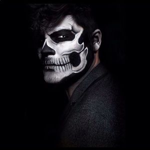 Meet your Posher, Cleve